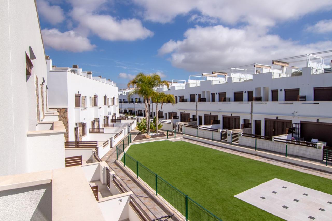Bahia Homes Torrevieja Exterior foto